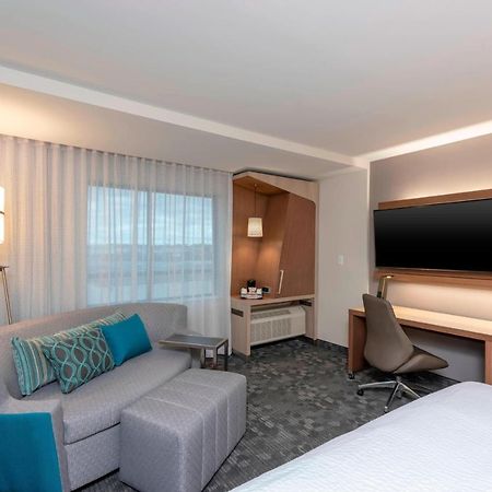 Courtyard By Marriott Cleveland Elyria Hotel Buitenkant foto