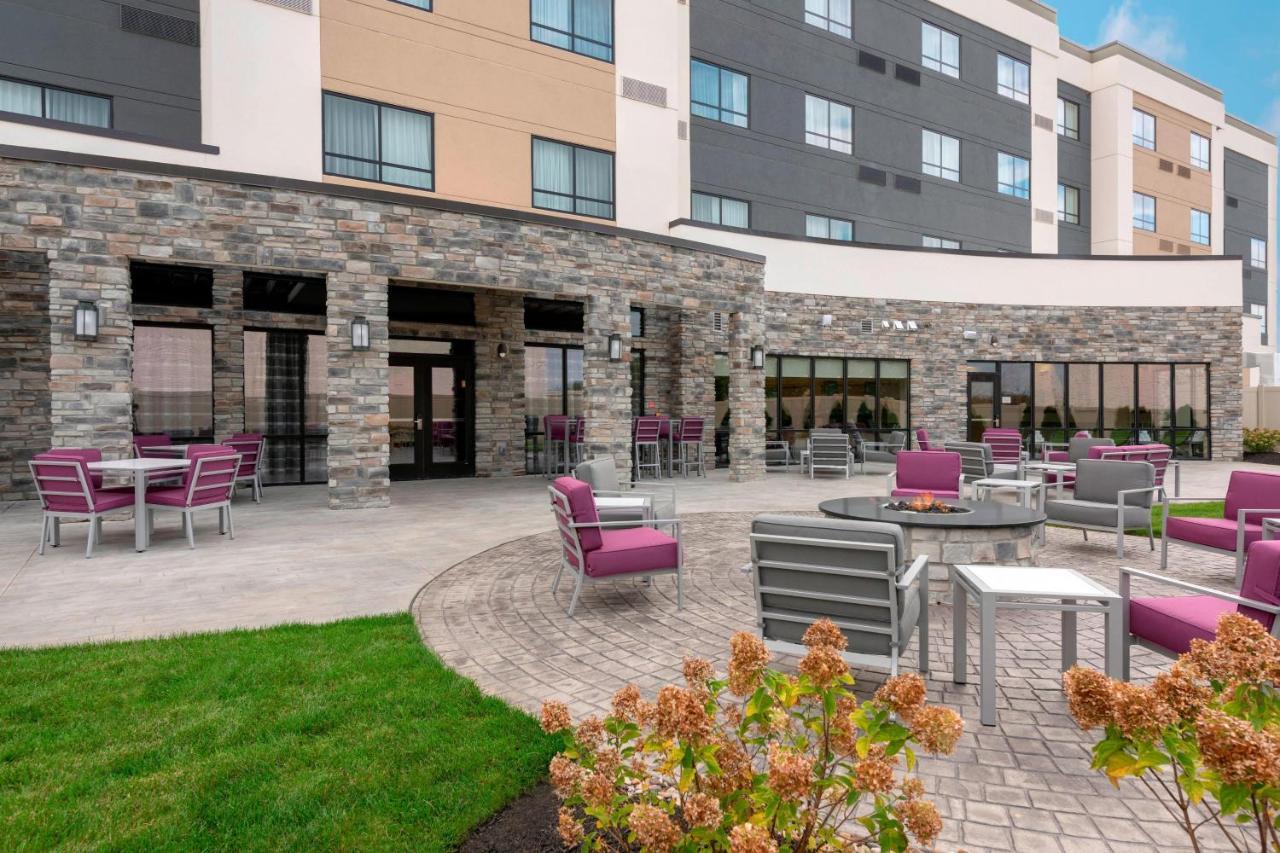 Courtyard By Marriott Cleveland Elyria Hotel Buitenkant foto